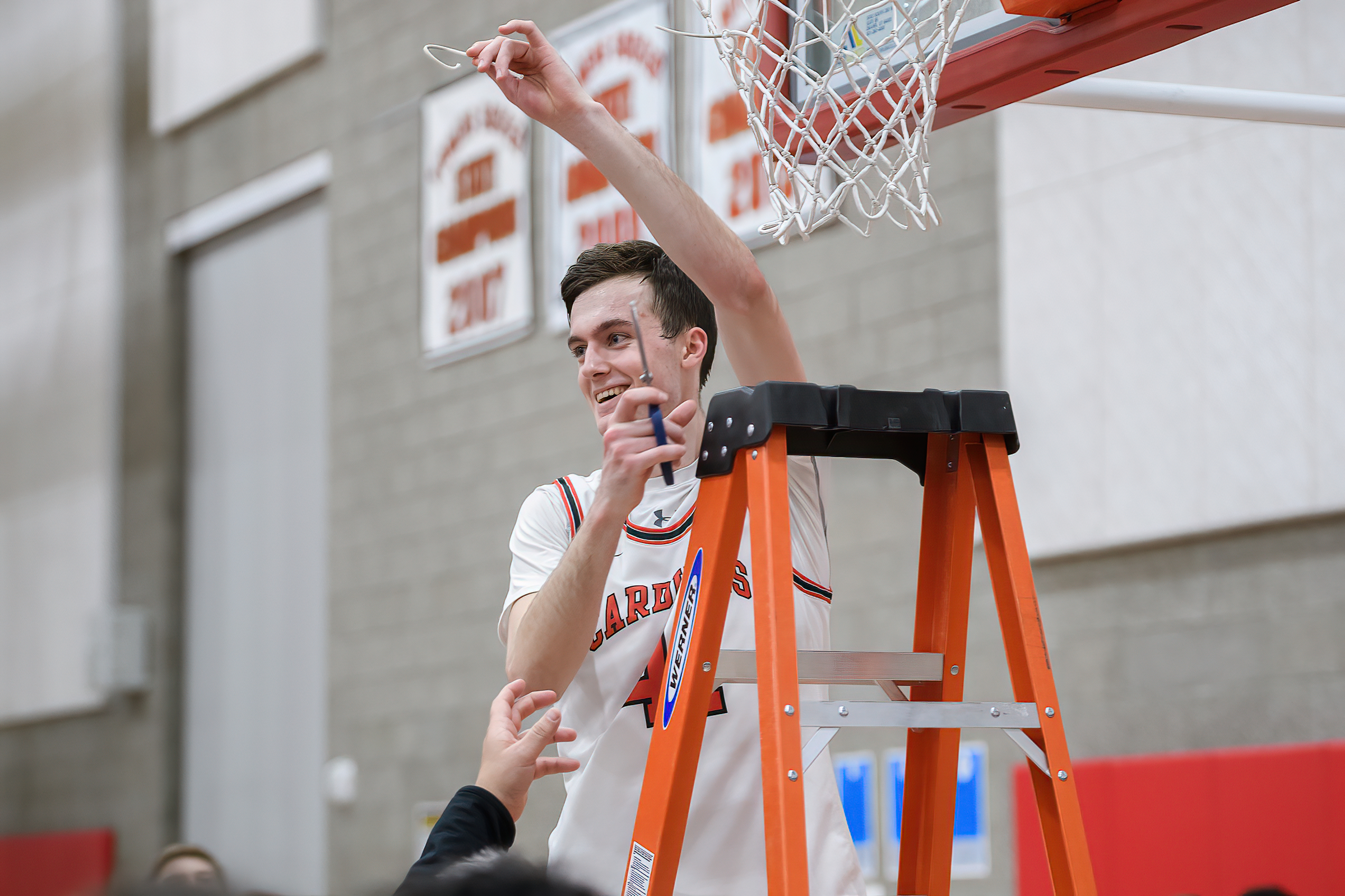 1 Lincoln vs Cleveland boys basketball 6A Oregon second round March 4 2023 Ken Waz 92